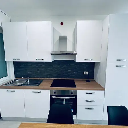 Apartment Mk